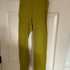 Vibrant Green Lululemon Leggings